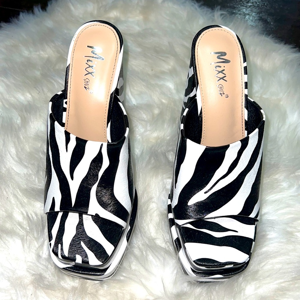 Zebra print Chunky heel mule